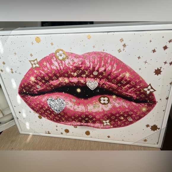 Fashion Inspired Pink Lips Art Canvas - Picture 5 of 7